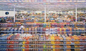 Andreas Gursky, 99 cent, 1999